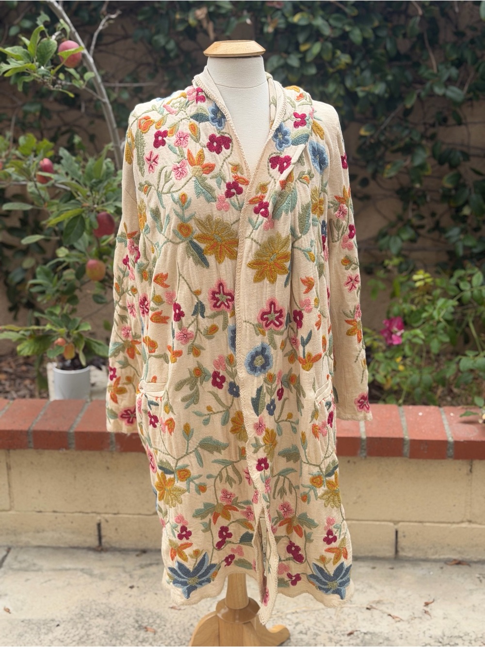 Johnny Was SACAI HOODED DUSTER Floral Embroidered Hooded Cardigan - Picture 4 of 9
